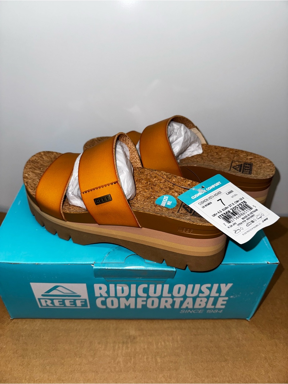 REEF Cushion Vista Higher Platform Sandals – Women’s 7 – Natural – NWT 2057978